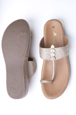 Load image into Gallery viewer, Esha Woven Platforms