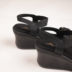 Load image into Gallery viewer, Hazel Buckle Platform Wedges
